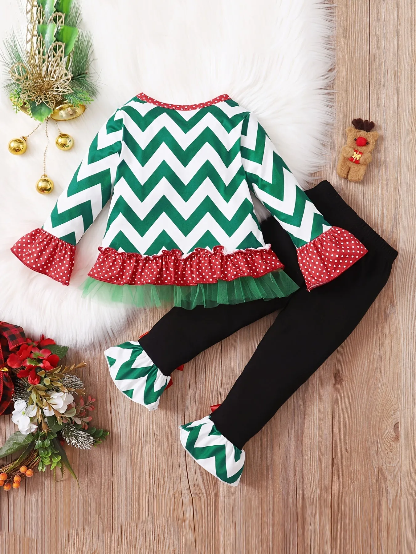 2pcs Toddler Baby Girls Christmas outdoor Outfits Santa Long Sleeve Ruffle Top & Plaid Flared Pants Set