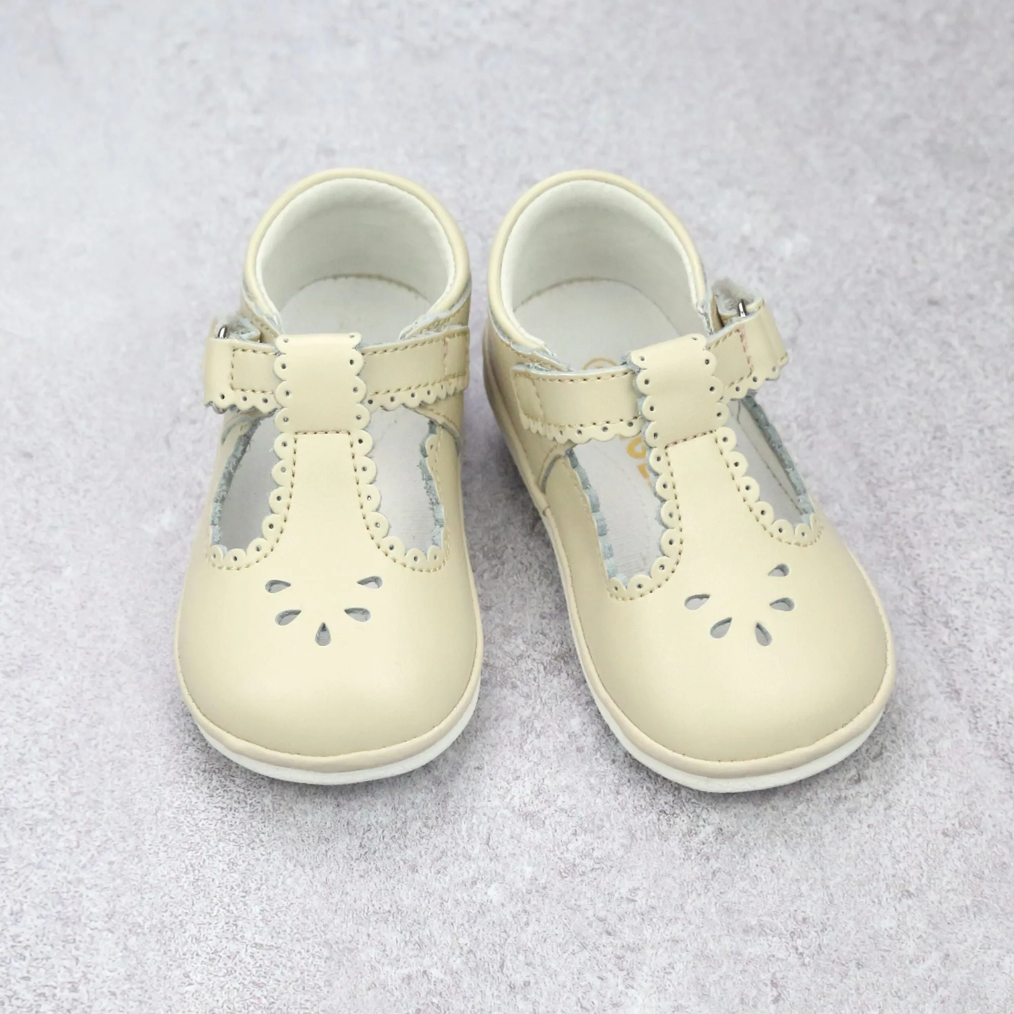 Angel Baby Girls Scalloped T-Strap Mary Janes