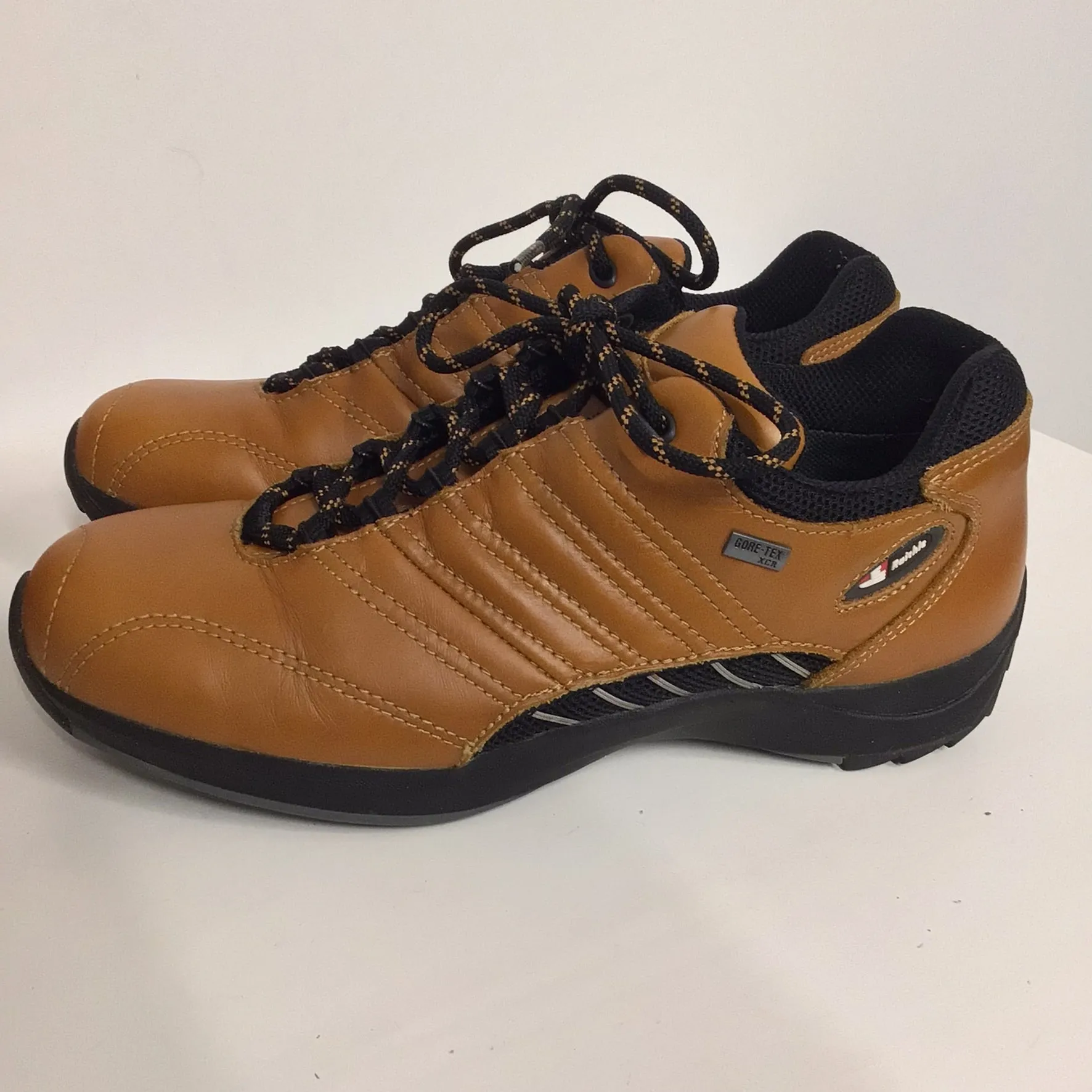 BNIB Raichle Brown Iguna XT Gore Tex Walking Shoes Size UK 8.5