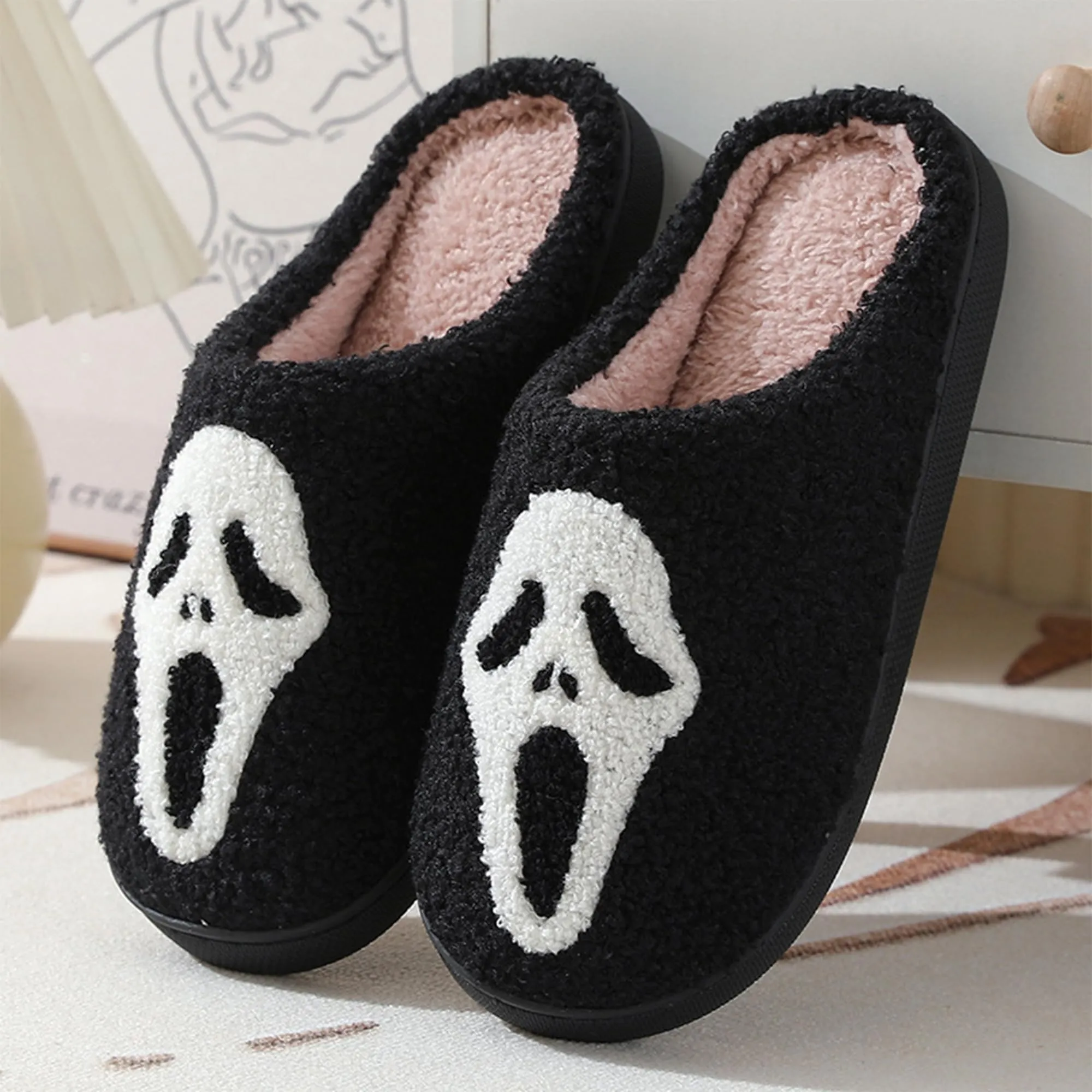 BOOUKILE Halloween Pumpkin Slippers for Women Men,Retro Soft Cozy Comfy Plush Lightweight House Slippers Slip-on Indoor Outdoor Slippers,Slip on Anti-Skid Sole