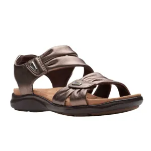 Clarks Women's Wide Kitly Ave Bronze