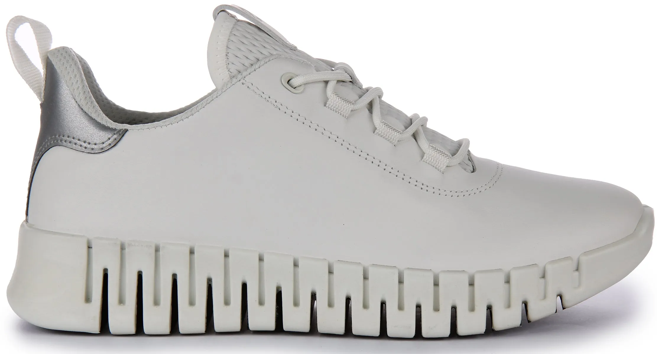 Ecco Gruuv W In White For Women