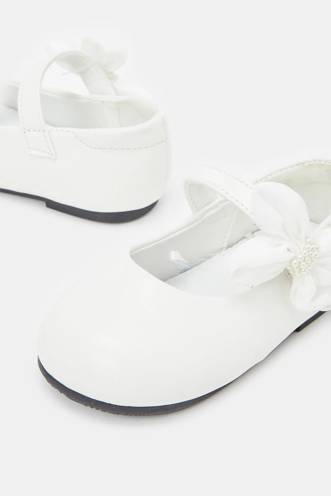 Infant Girls White Pearl Detail Ballerina