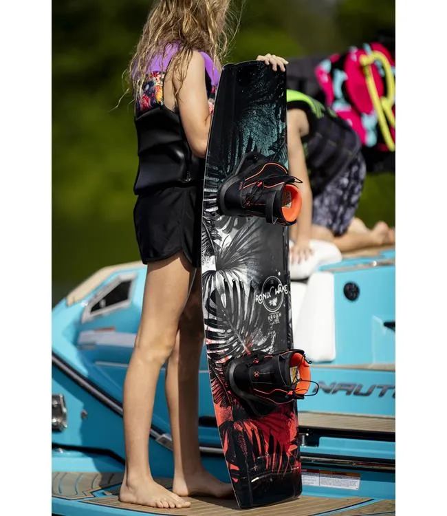 Ronix Junior Krush Wakeboard with Luxe Boots (2025)