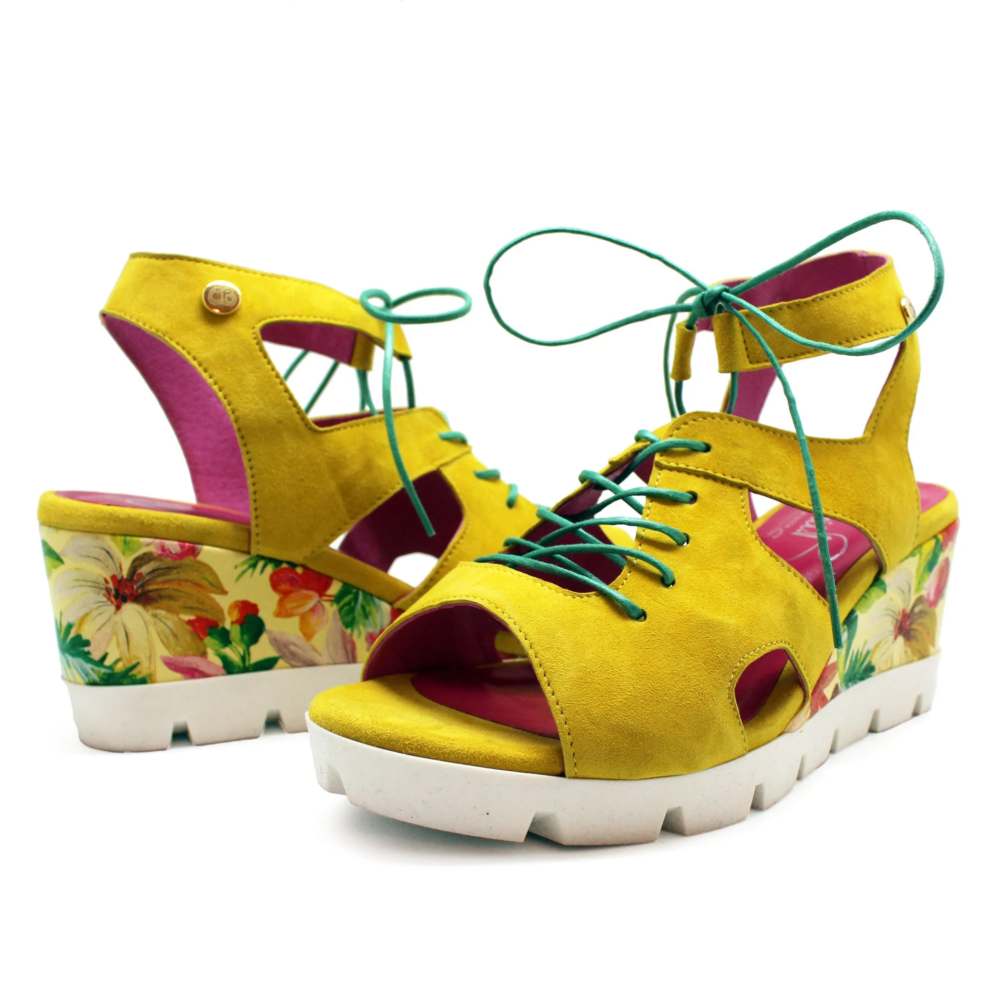 Sissors - Yellow wedge sandal