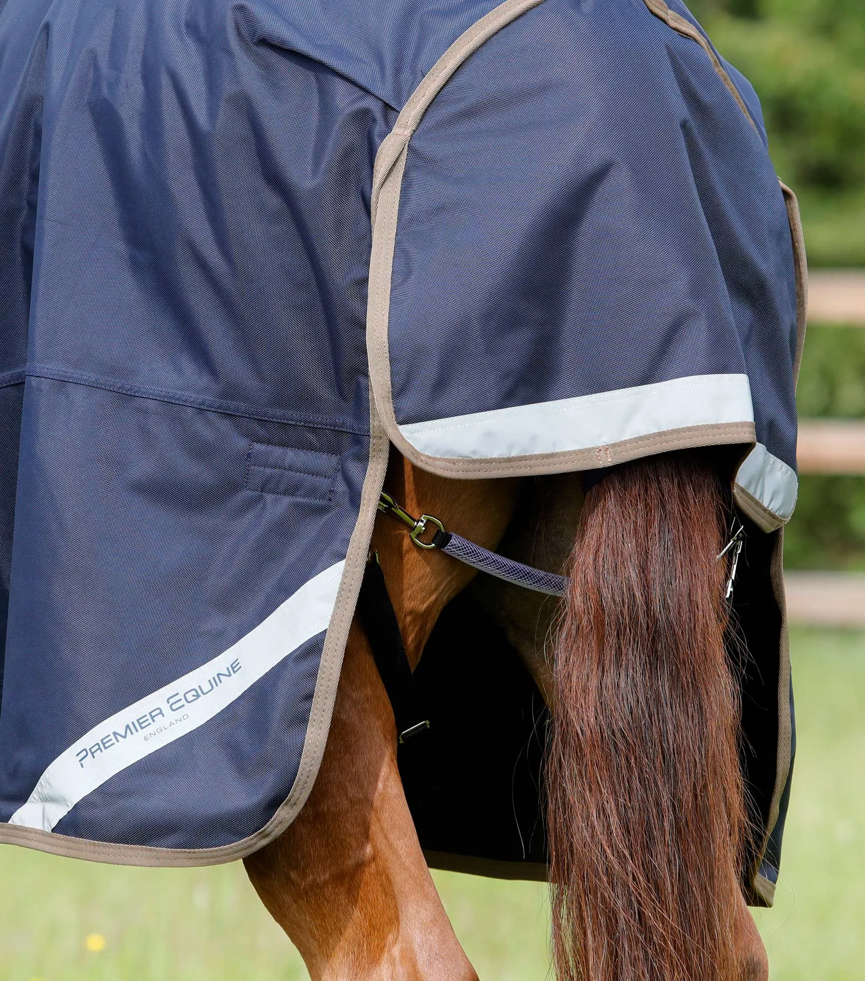 Titan 100g Original Turnout Rug Navy