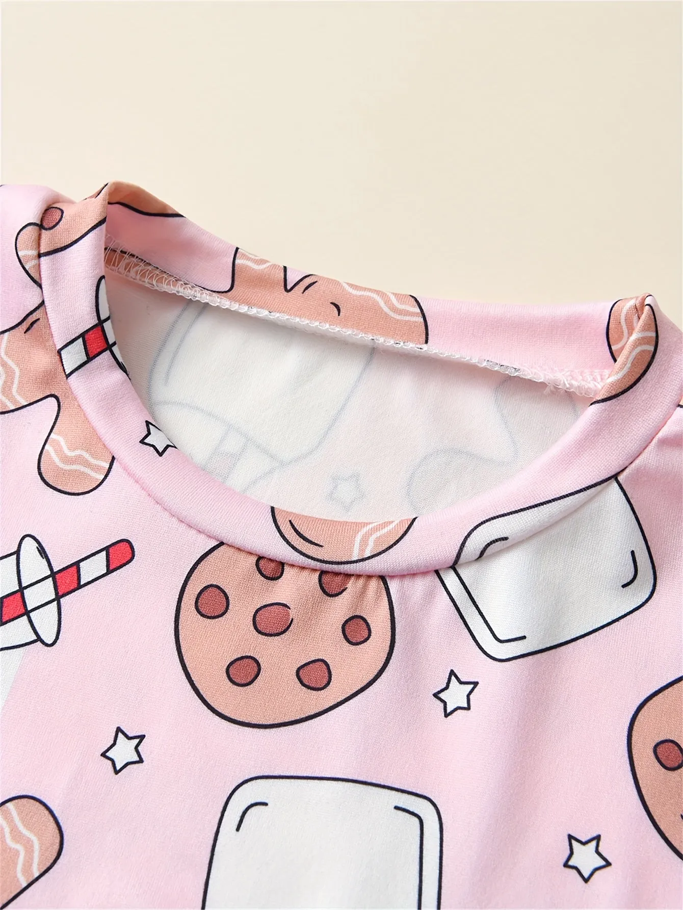 Toddler Girls Cartoon Gingerbread Man Graphic Pullover   Plaid Flare Pants Kids outdoor Clothes Christmas